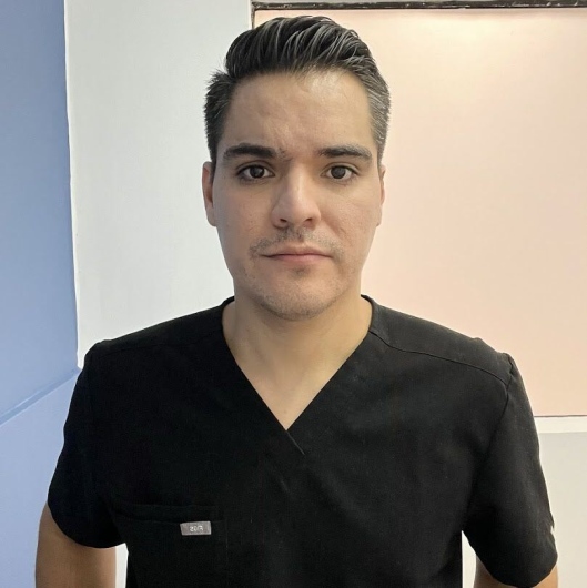 Dr. Oscar Alejandro Chavira Torres